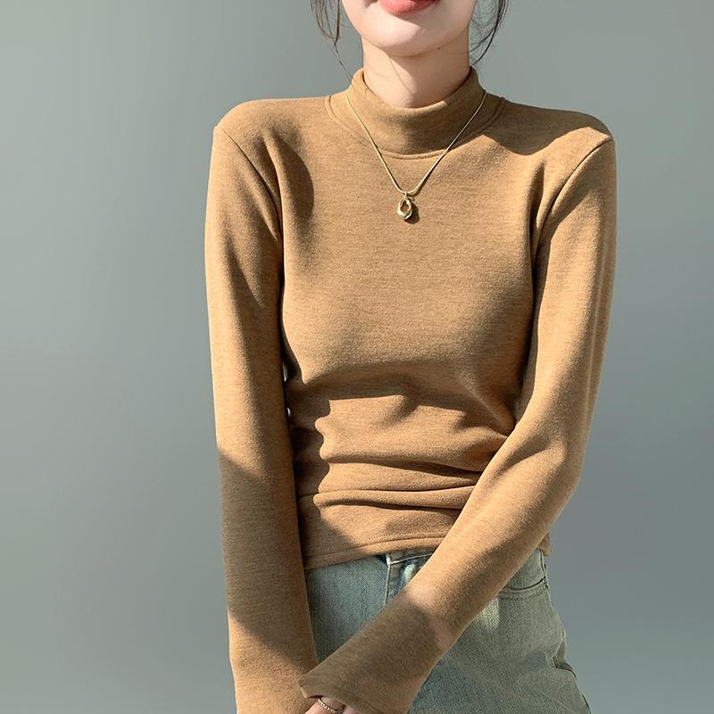 Turtleneck Pullover for Women In Autumn and Winter Fitted Top Thick and Warm Long-sleeved Top with Added Fleece