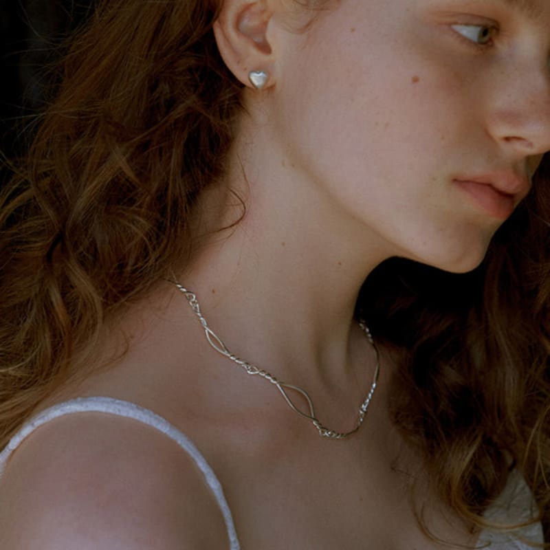 STUDIO LEIGH TIED CHAIN NECKLACE