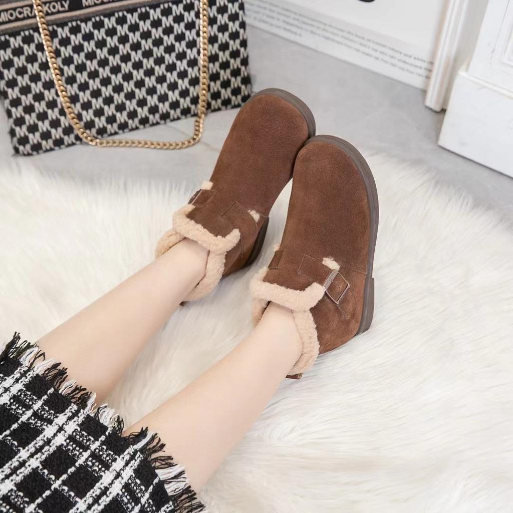 Leather snow boots women's cotton shoes autumn and winter new soft-soled piled thickened warm fluffy shoes flat short boots
