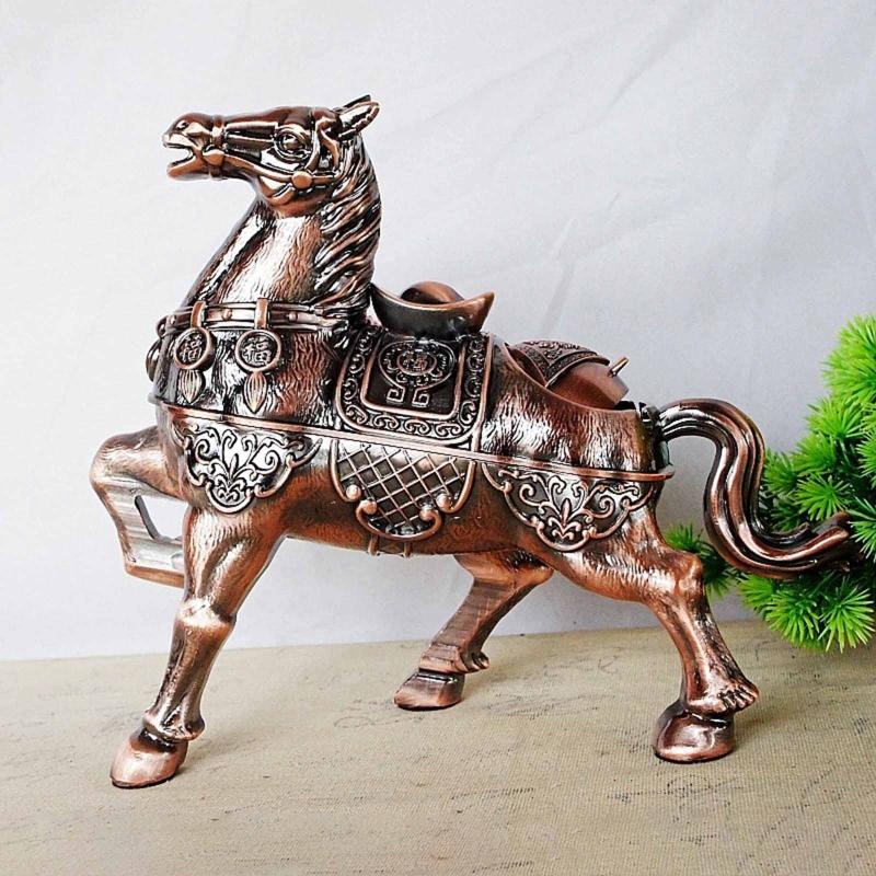 Vintage Horse Shape Ashtray Household Retro Cool Ashtrays Patio Desktop Decor Fashionable Birthday Gifts for Smokers