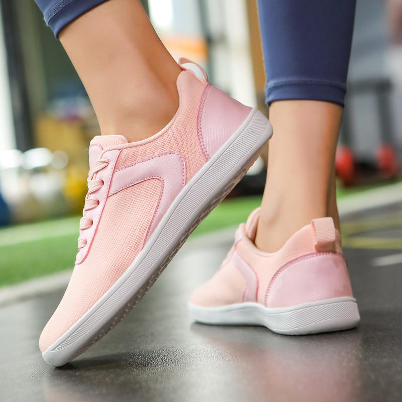 Anti-slip Wide Toe Training Sneakers Light Breathable Casual Sports Shoes Mesh Gym Fitness Flat Shoes