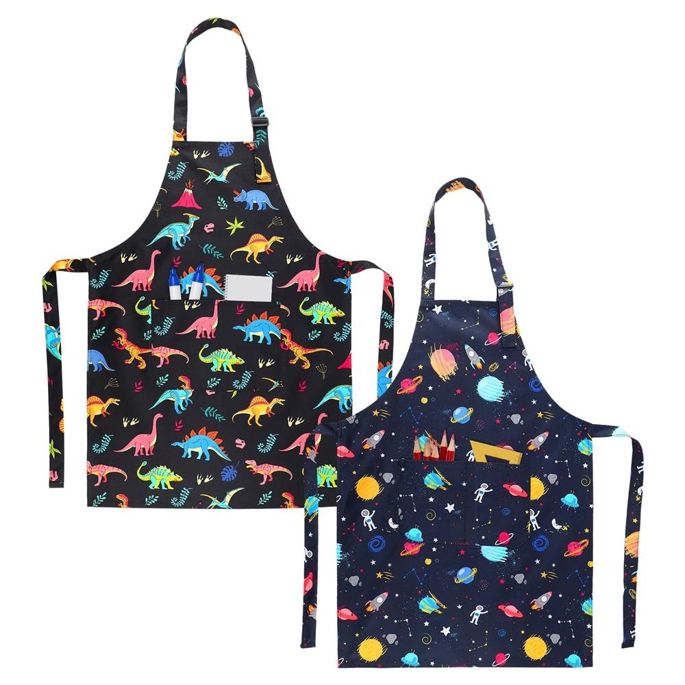 This two-piece children s apron set includes a cooking apron with adjustable shoulder straps and a children s kitchen apron with a front pocket.
