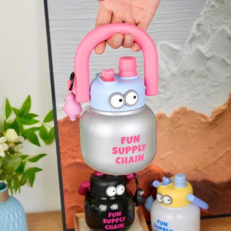 He Jiang Shi 800ml Dual-Spout Portable Water Bottle