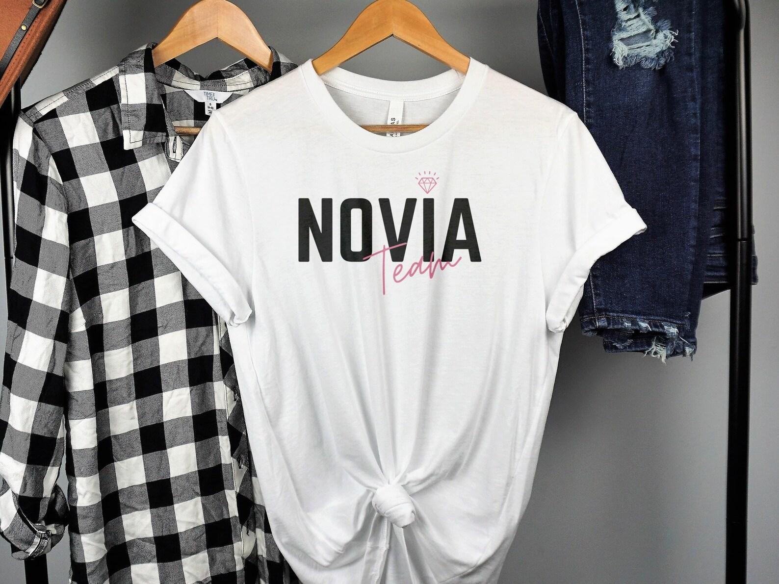 Novia Team Shirt: Bilingual Bride Squad Tee, Wedding Party Gift S