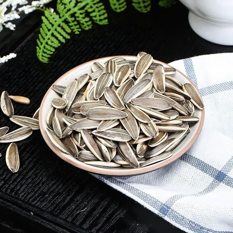 Qiaqia Five Spice Sunflower Seeds