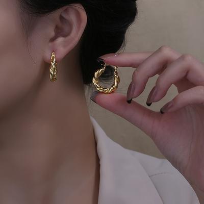 Premium Sense of Earrings To Protect The Color Twist Earrings Woven Thick Section U-shaped Earrings Hypoallergenic Hoops