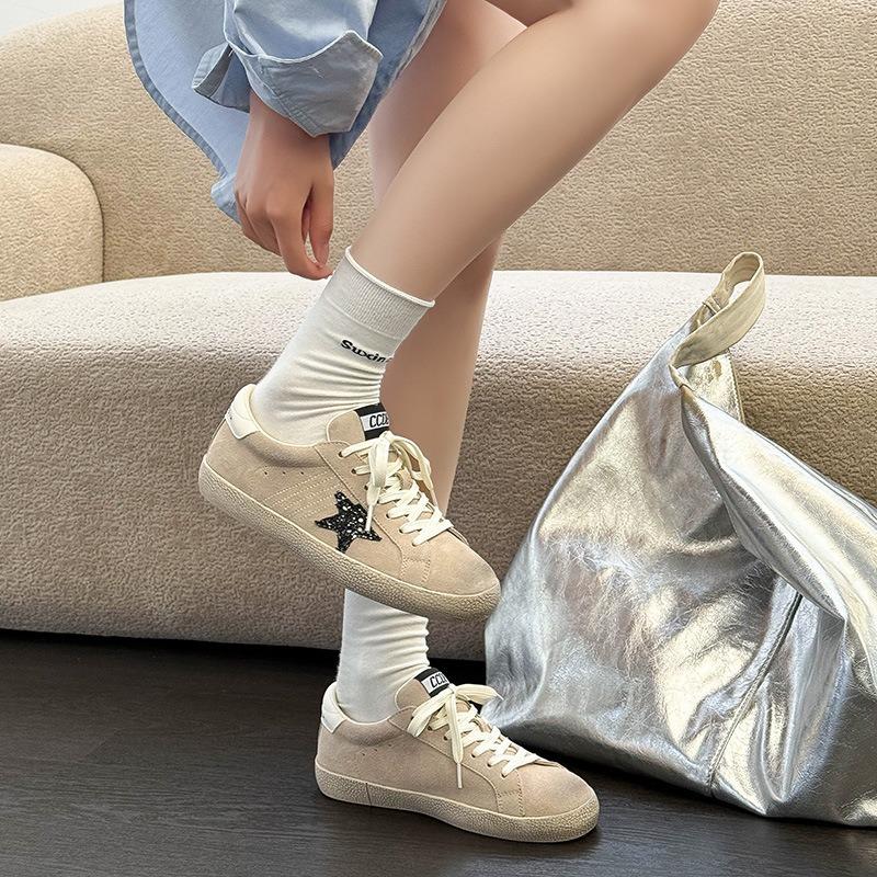 Star little white shoes women's autumn new retro old versatile board shoes student street shooting casual shoes tide