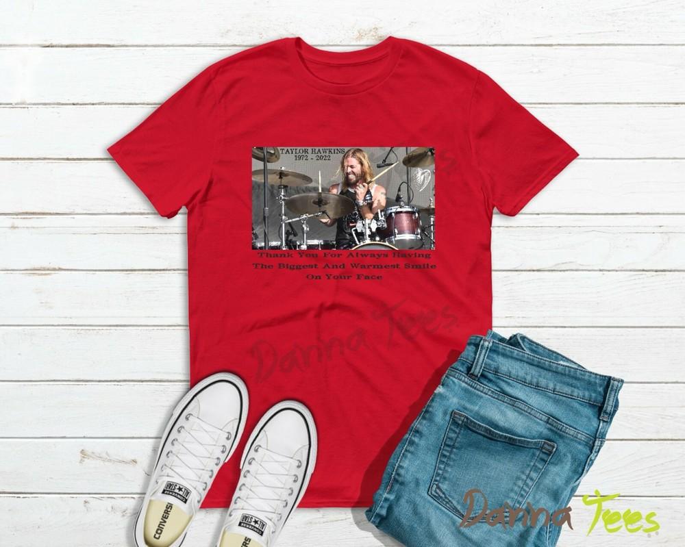 RIP Taylor Hawkins Drummer Foo Fighters Tribute TShirt Unisex S