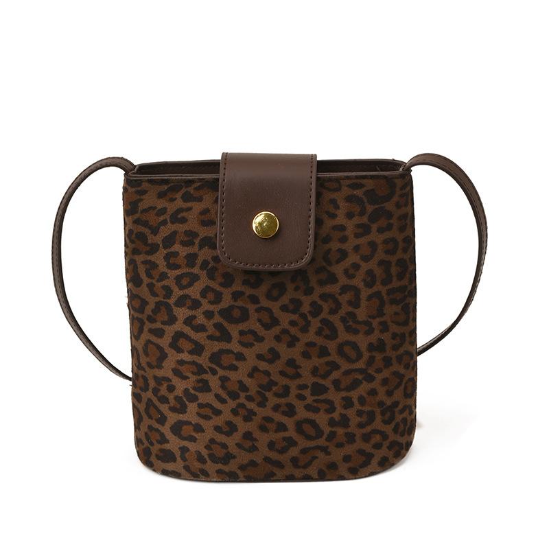 

Сумка-відро, Жіноча кросбоді сумка на одне плече, Висококласна та модна сумка під пахви для поїздок на роботу кавовий