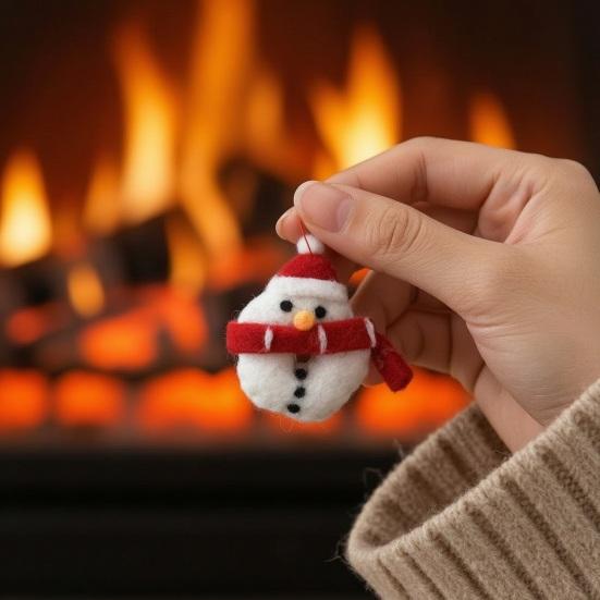 Decorative Charms for Christmas Wreaths Felt Ornament, Handmade Wool Santa Claus, Elf, Snowman Craft Gifts Hanging Decor, Cute Tree