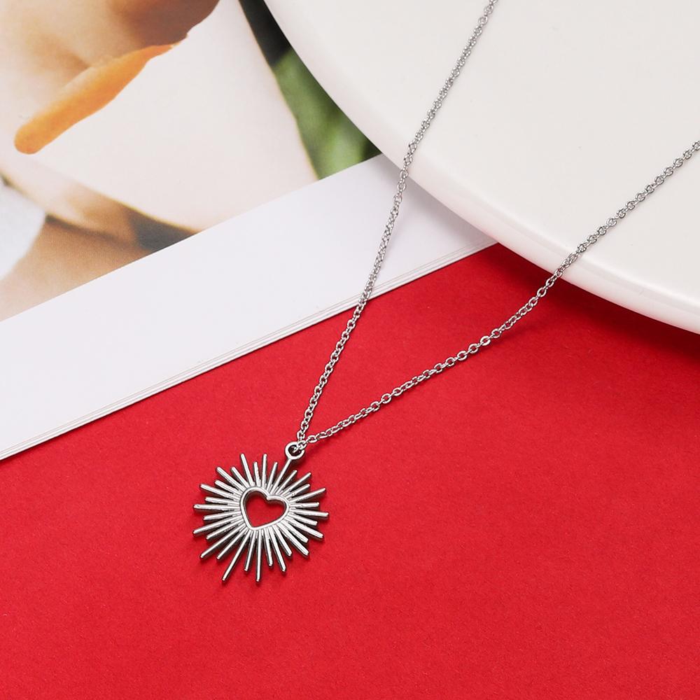 1pcs Stainless Steel Small Thorn Heart Charms Pendants for DIY Bracelet Necklaces Jewelry Making Accessories