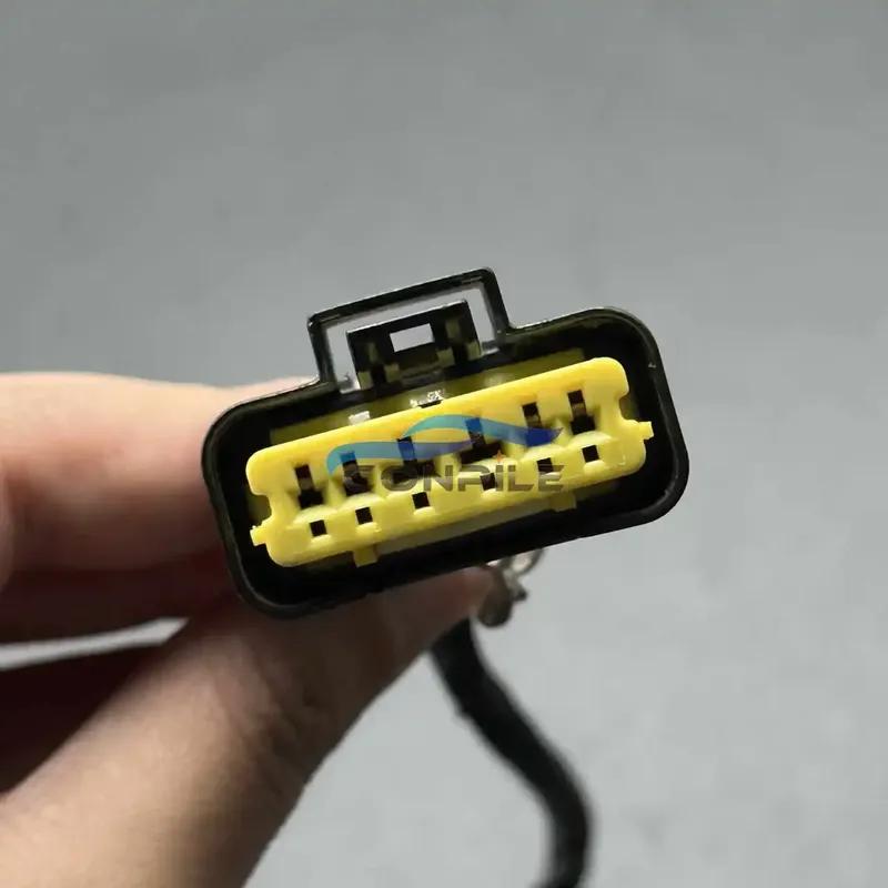 For Nissan Sunny March Qashqai Murano Teana Tiida Sylphy Livina Bluebird KIcks Cima x-tail taillight plug cable