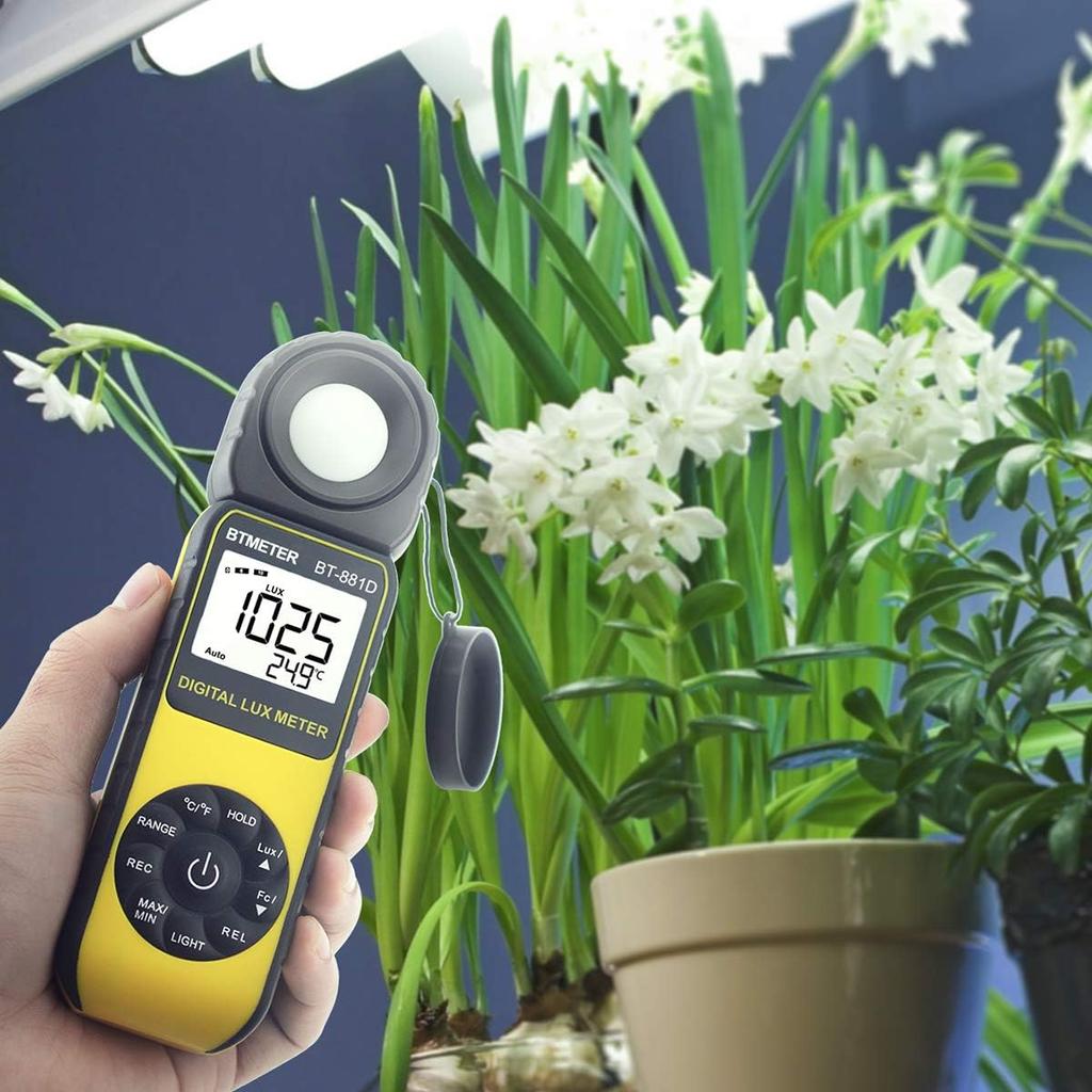 BTMETER BT-881D Digital Illuminance Light Meter, Measure Lights 0.01~400,000 Lux (0.01~40,000 FC) Foot Candles Luxmeter with 270º Rotated Sensor for