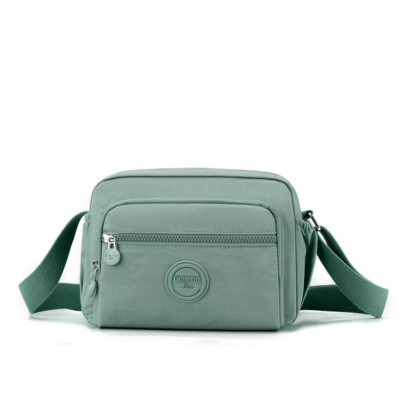 New women's fashion trend shoulder bag outdoor casual messenger bag multi-layer mother bag