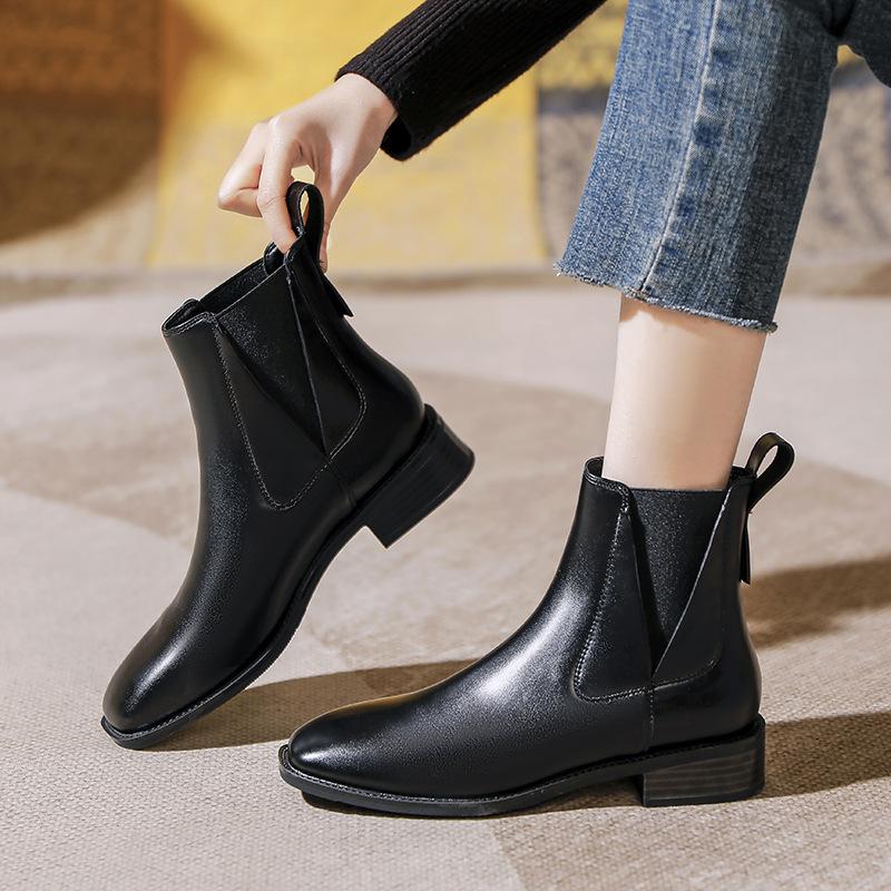 French Square Head Small Short Boots Thick Heel Elastic Boots 2025 New Autumn and Winter Low Heel Leather Boots Brown Thin Medium Boots