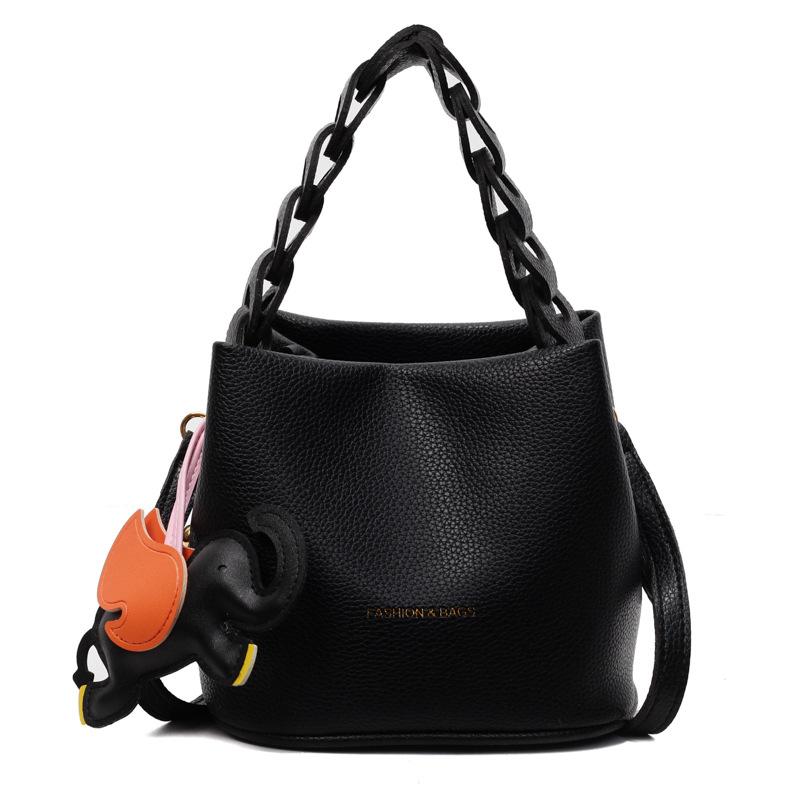 New product simple style texture fashionable portable bucket bag femininity commuting versatile casual PU messenger bag