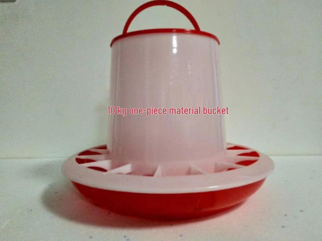 Networked Feed Bucket for Chicken & Duck Poultry Farming - Livestock Feeder