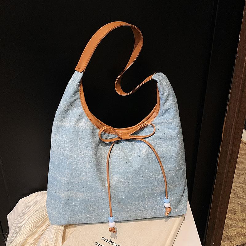 Trendy New Style Fashionable Casual Style Star Denim Underarm Tote Bag Versatile Commuter Light Shoulder Bag