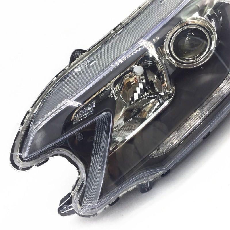 Compatible with CRV 2012-2014 Front Assembly: Headlight High/Low Beam