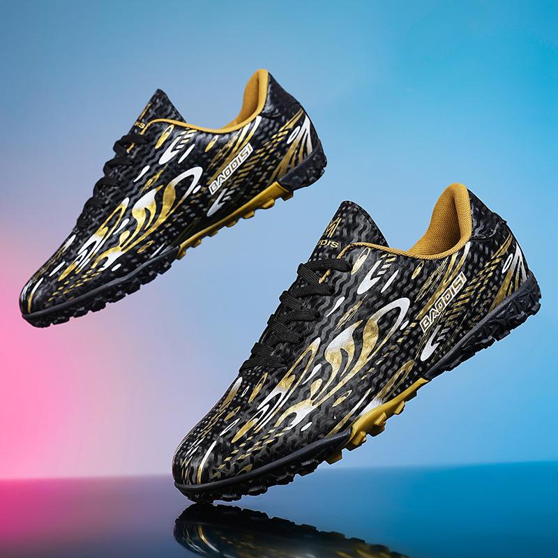 31-44  Kids Football Shoes Shock Absorption Anti-skid and Wear-resistant Long Spike Outdoor Sports Training Football Shoes