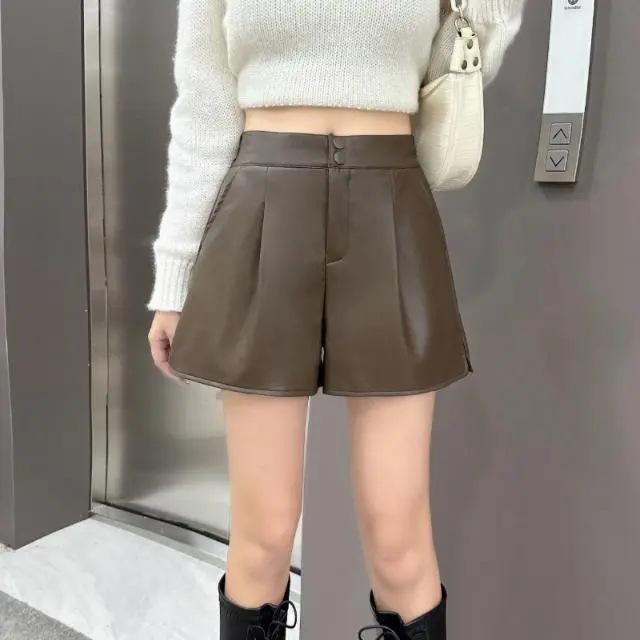 

Женские шорты с высокой талией, черные из ПУ кожи, широкие от бедра, клеш - Осень 2024, приталенные, А-силуэта, универсальная верхняя одежда. Extra Large кофейный