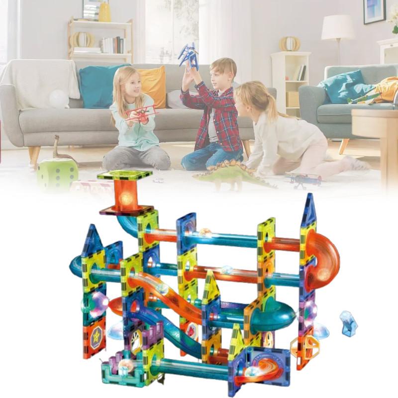 Blocks Magnetic Building Toy For Children With Scene Track Scene Design Supplies