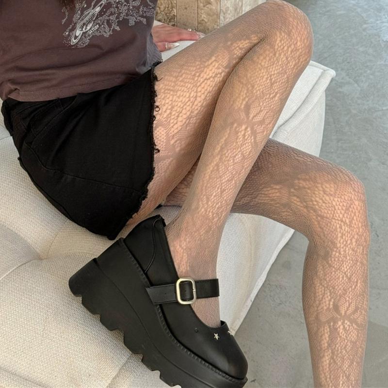 Women Sexy Hollowed Sheer Fishnet Pantyhose Aesthetic Vintage Butterfly Jacquard Patterned Leggings Colored Mesh Tights