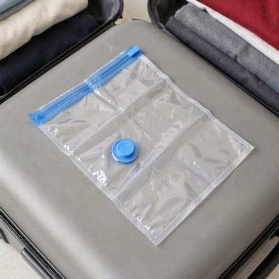 No-brand item 10 travel vacuum compression bags ideal storing clothes bulky items. Made thick multi-layer plastic material transparent reusable pack