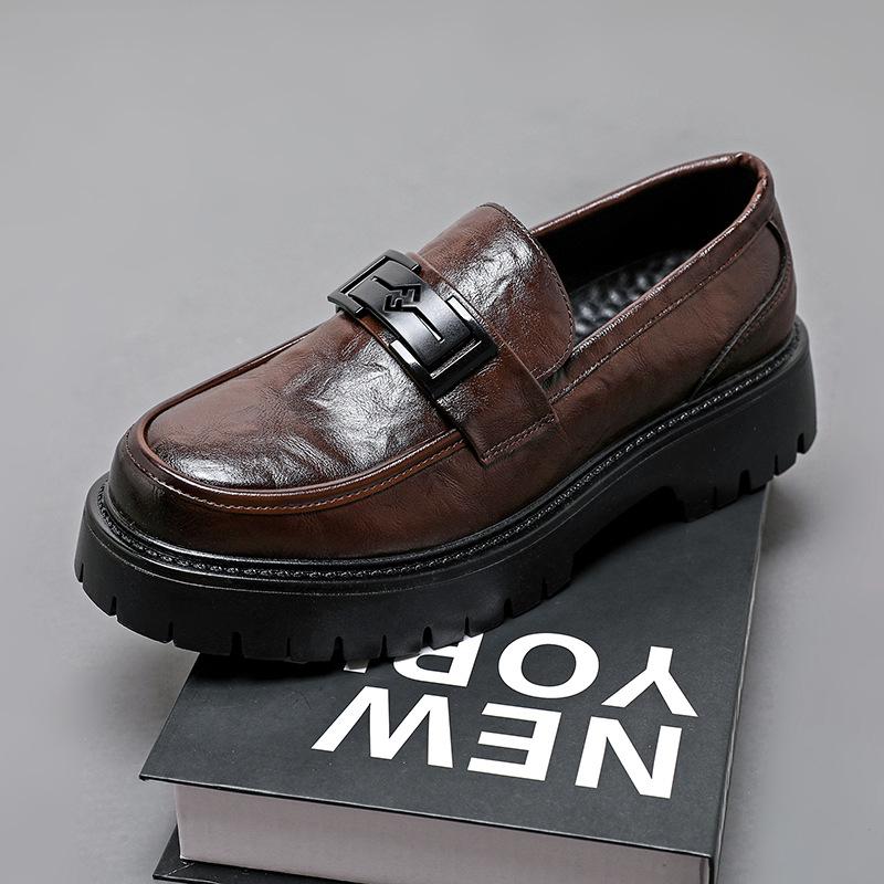 20252025 Muffin heel platform shoes men's metal buckle one-pedal loafers men's large-size small leather shoes
