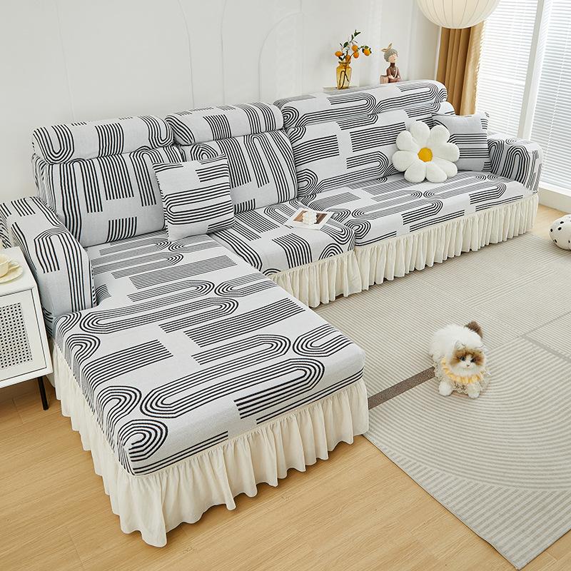 Чехол для дивана Guifei новинка 2024 года полный комплект резная бархатная юбка эластичный чехол для дивана всесезонное использование защита от кошачьих царапин 90-140cm 2249₽