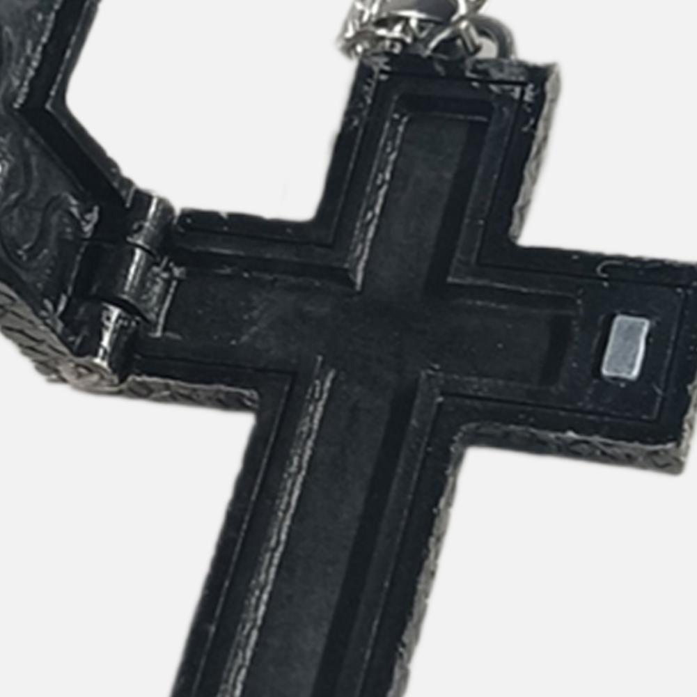 1/2/3PCS 3D Metal Charm Cross Shaped Necklace Pendant Vintage Squid Cross Necklace with Secret Compartment Fashion Jewelry Gifts