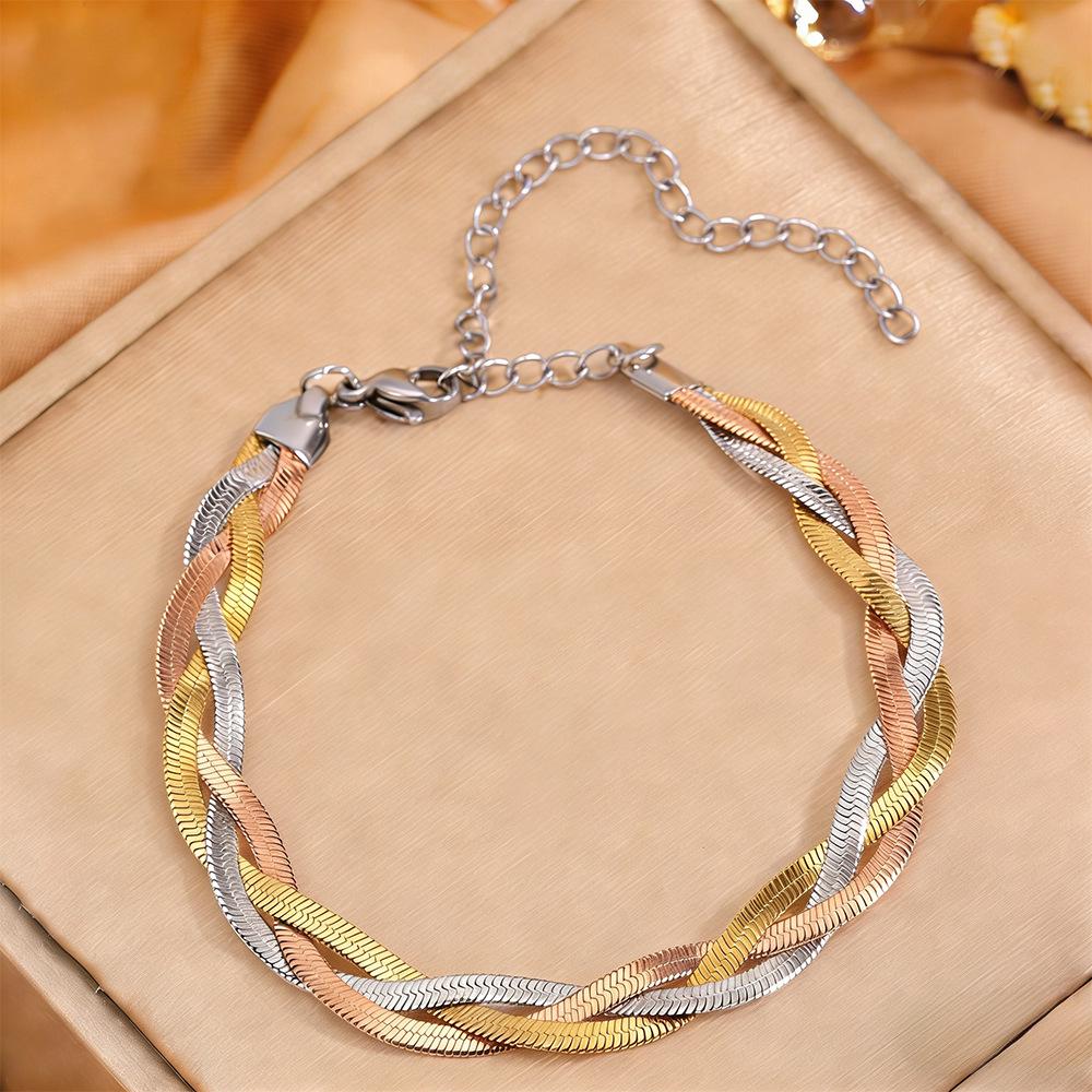 Korean Fashion Titanium Steel Diamond Inlaid Women's Luxury Bracelet
