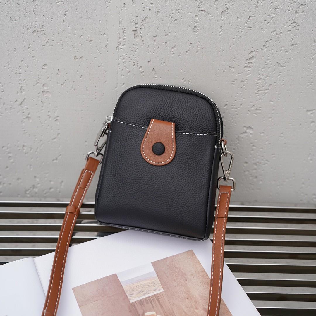 

Кожаная сумка для мобильного телефона Женская летняя мини-сумка через плечо Компактная супер-огненная модная маленькая сумка-портфель height 18 * width 14 * thickness 7CM