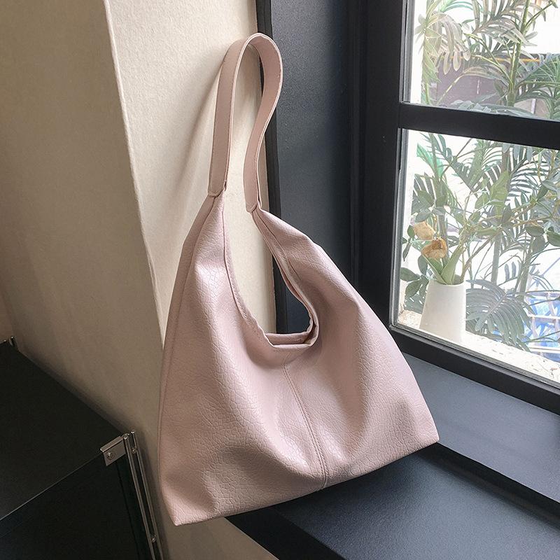 

Модна повсякденна жіноча сумка великої місткості 2024 осінь нова іноземний стиль сумочка проста плечова сумка під пахвами сумка-тоут рожевий