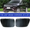 Ein Paar linke + rechte vordere untere Kühlergrill-Abschleppösen-Blende Passend für Jeep Grand Cherokee 2014-2016 Direkter Ersatz #68143099AC
