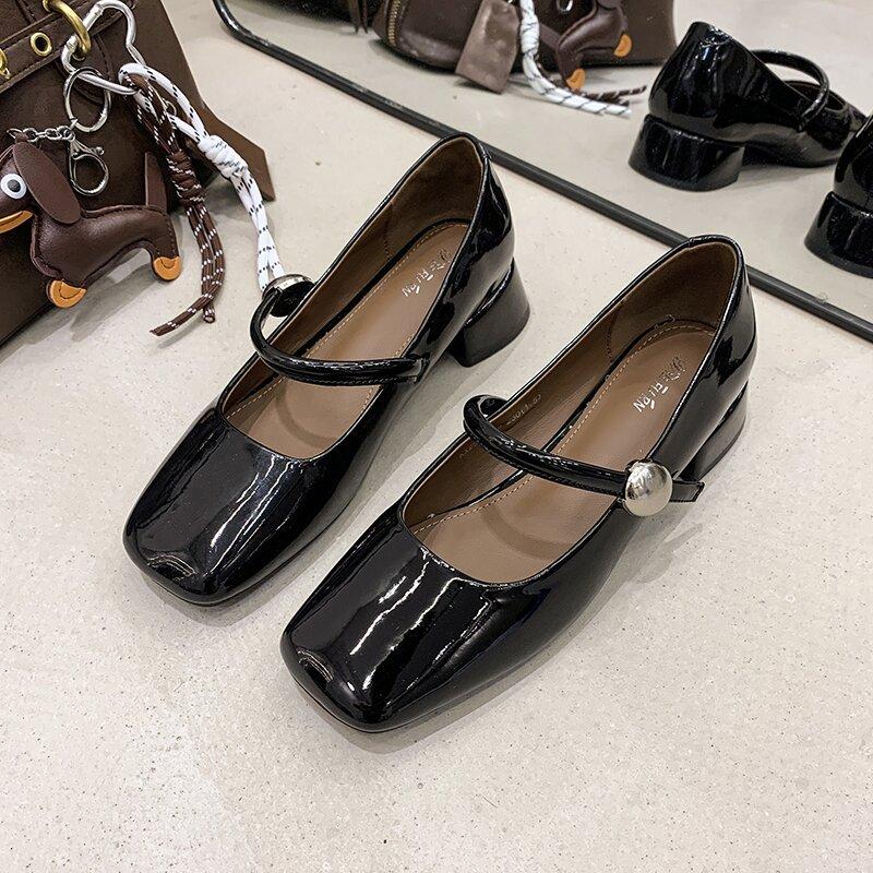 French patent leather Mary Jane single shoes women's 2025 spring new versatile thick heel square head one-word buckle temperament high heels
