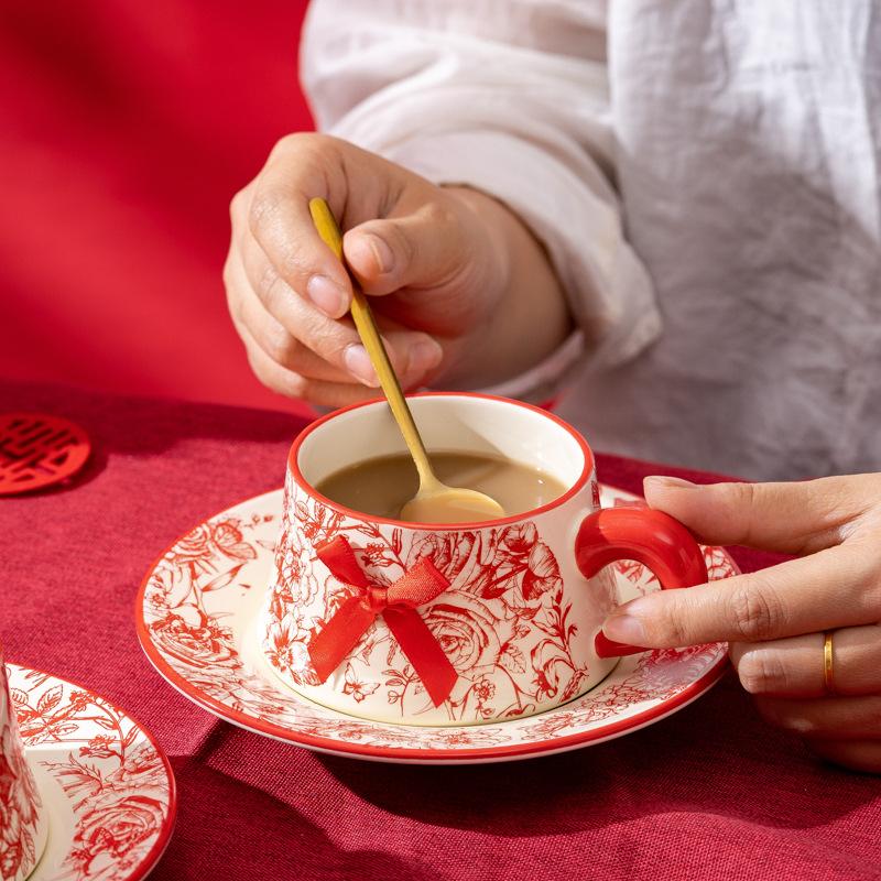 Premium Housewarming Coffee Cup, High-End Exquisite Ceramic Couple Pair Of Cups And Saucers Set, Wedding Gift Companion Dress