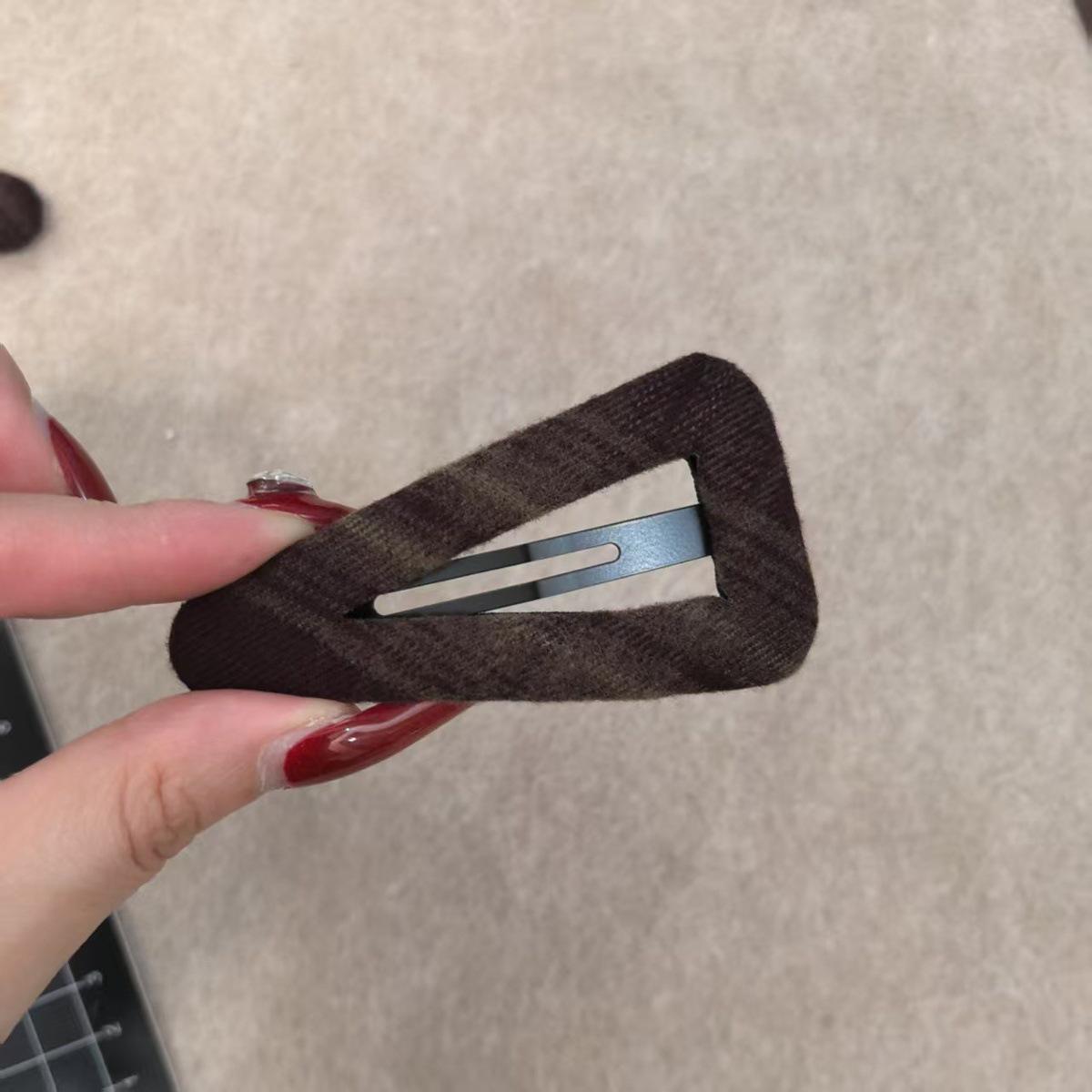 Korean Woolen Plaid Hair Clip - Elegant Geometric BB Clip for Versatile Styling
