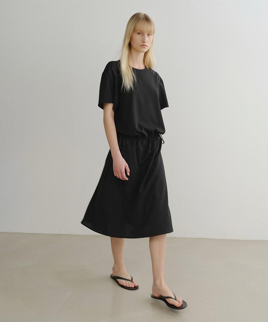 Ia Elin Drawstring Dress (Black)