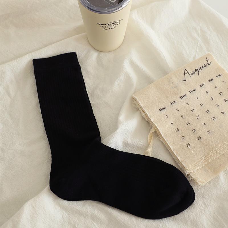 Ankora Burgundy Pull-Up Socks Are Individually Packaged In All Seasons Without Boneless Vertical Pit Strips