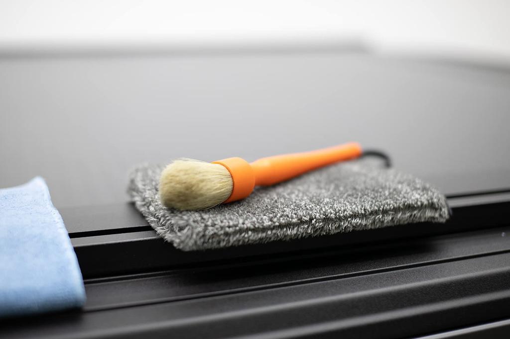 Detail Factory - The Rag Company Natural Boar's Hair Small Detailing Brush - Heavy