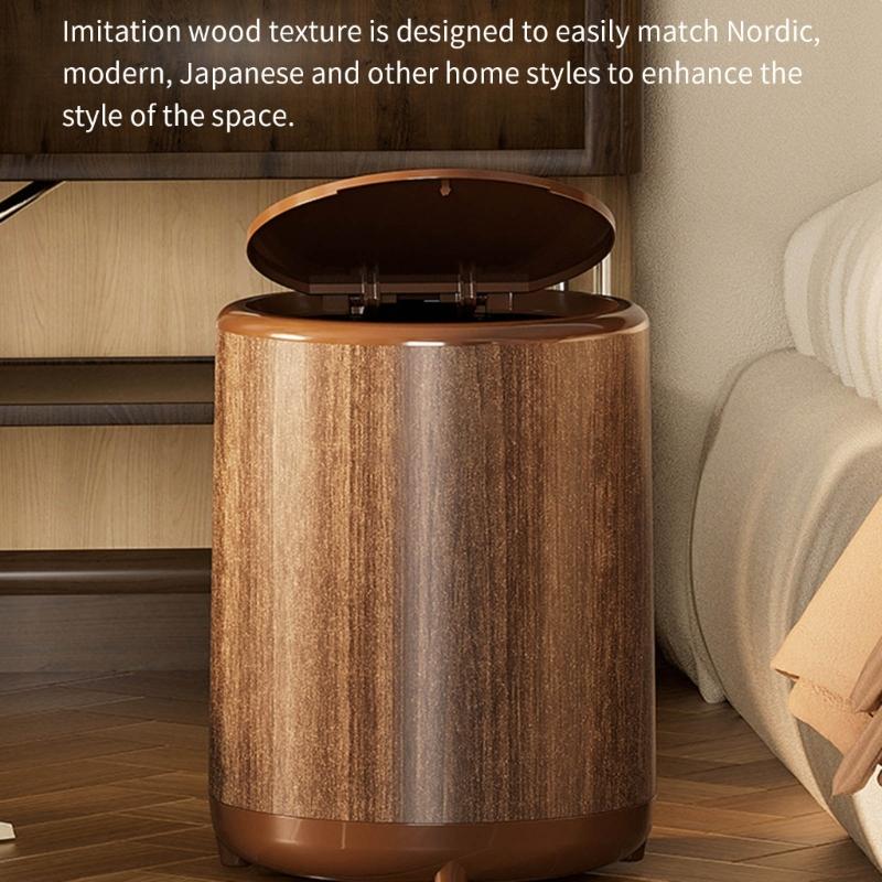 Waterproof Decorative Trash Bin Wooden Grains Pattern Design 12L Large Capacity Rolling Garbage Container For Indoor Use