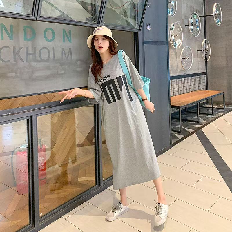 A Casual Loose Knee-length Straight Summer Stylish Short-sleeved T-shirt Dress for Women