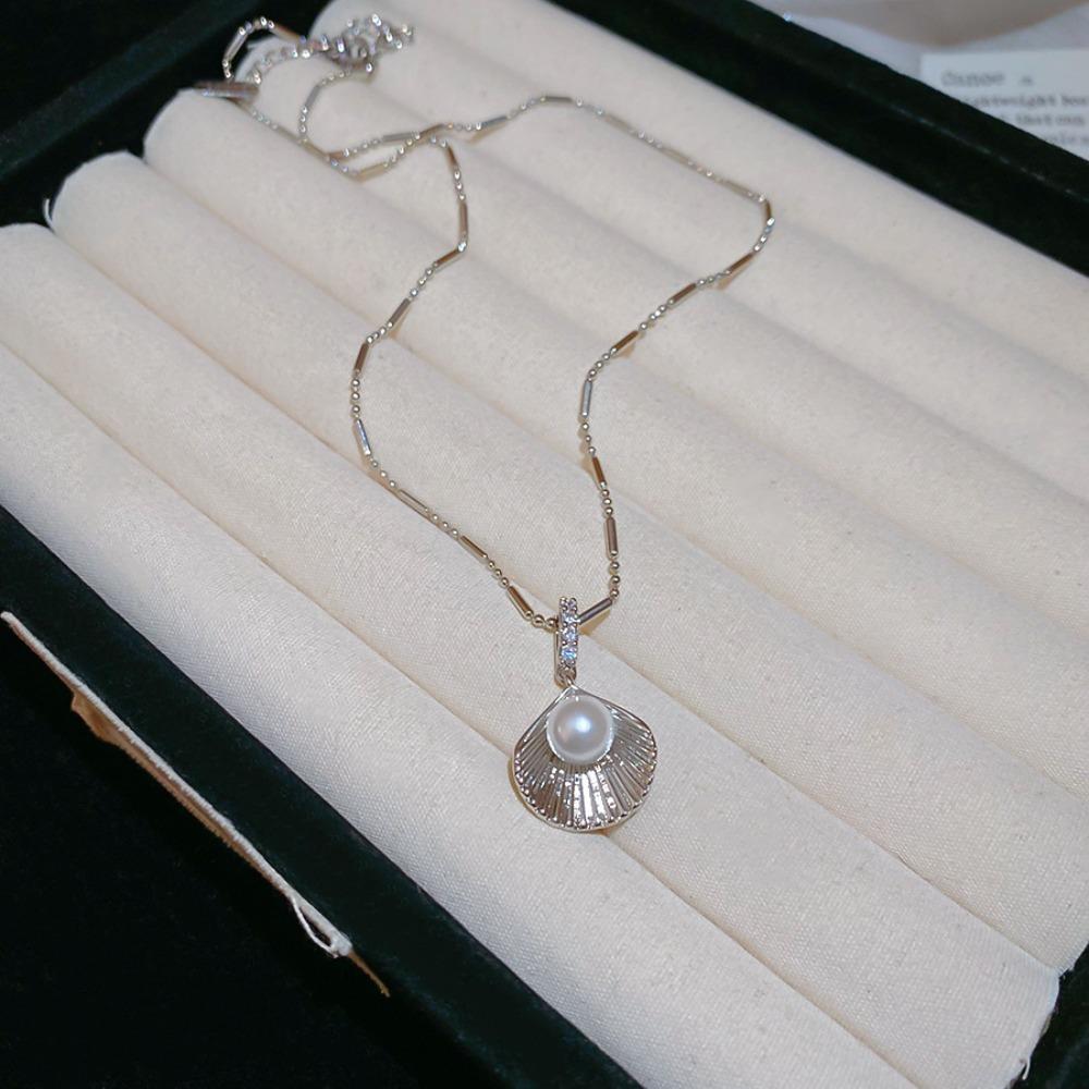 Bohemian Starfish Necklace Beach Sea Series Shell Pearl Chain Necklace  Women