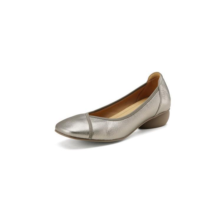 Leather round head shallow mouth single shoes women's 2025 new spring and autumn low heel one pedal grandma shoes soft sole commuter work shoes