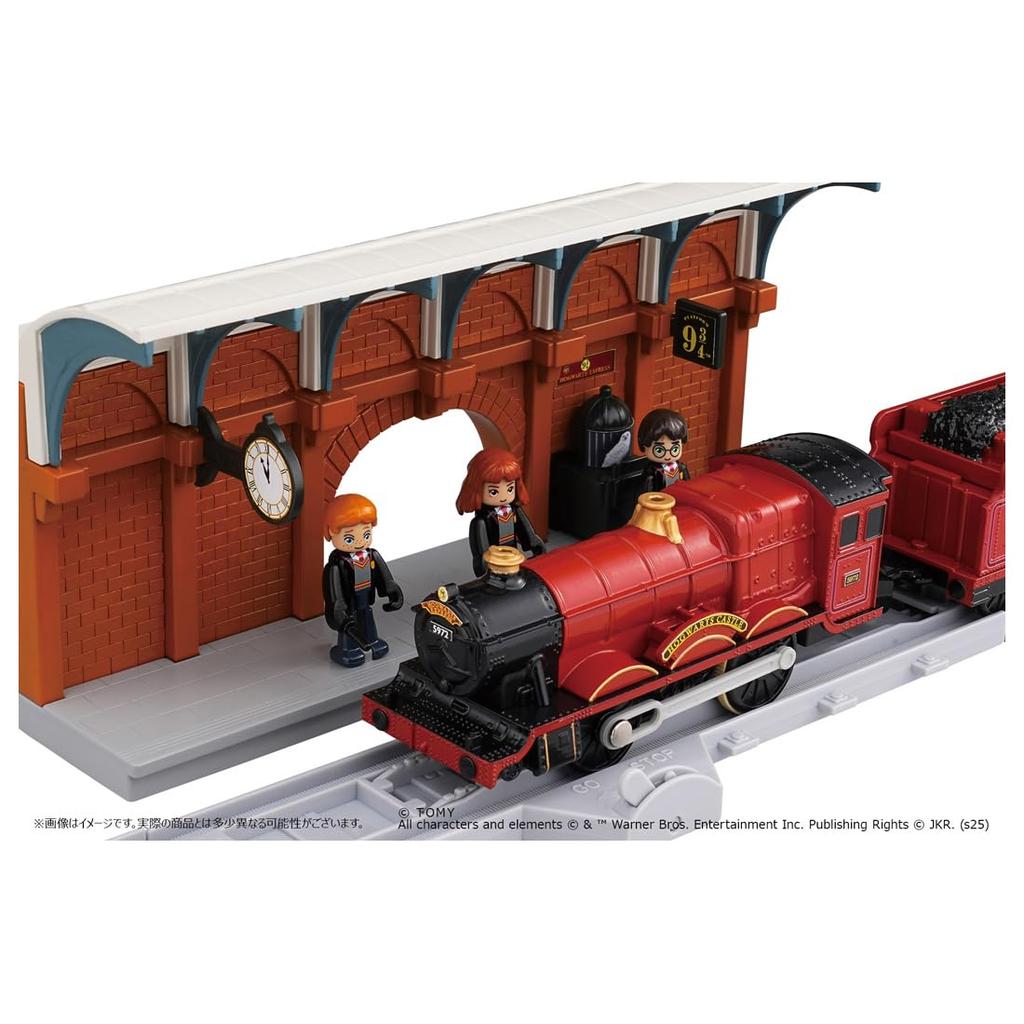 Takara Tomy Plarail Harry Potter Hogwarts Express Train Toy for Ages 3 and Up