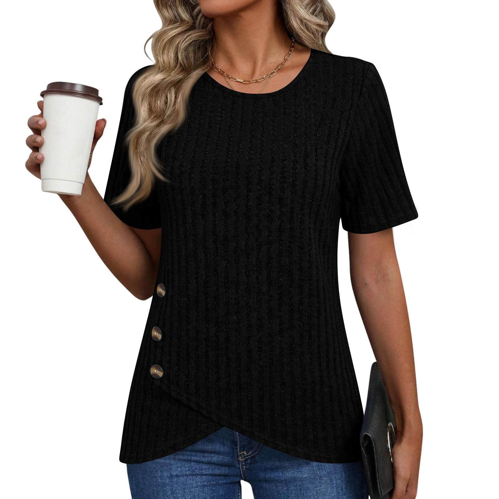 

Women’s Short Sleeve Crew Neck Top with Decorative Buttons and Pleated Ribbed Knit Design for Daily Wear S чёрный