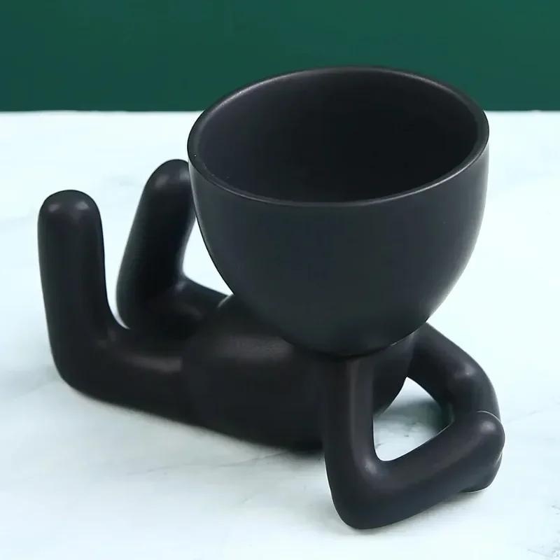 Nieuwe Scandinavische Keramische Kleine Figuur Bloempot Succulentenplantenbak Creatieve Kantoor Bureau Ornamenten Huisdecoratie Plantenbak