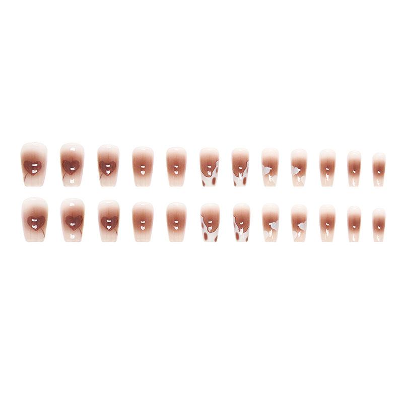 24 Pcs Super Sweet Love Manicure Autumn and Winter Warm Heart Caramel Amber Blush Wear Nail Sweet White Fake Nails