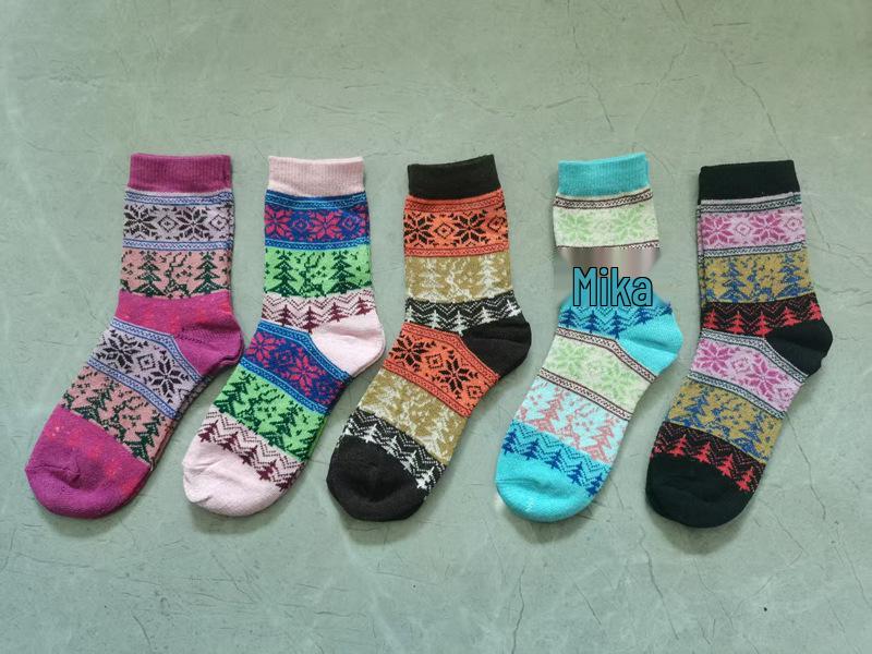 Women's Winter Wool Socks - Warm, Thick Retro Ethnic Style